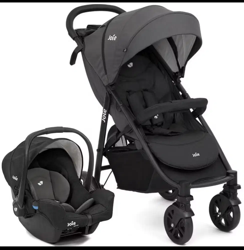Stroller joie Litetrax 4 travel + infant carseat like new