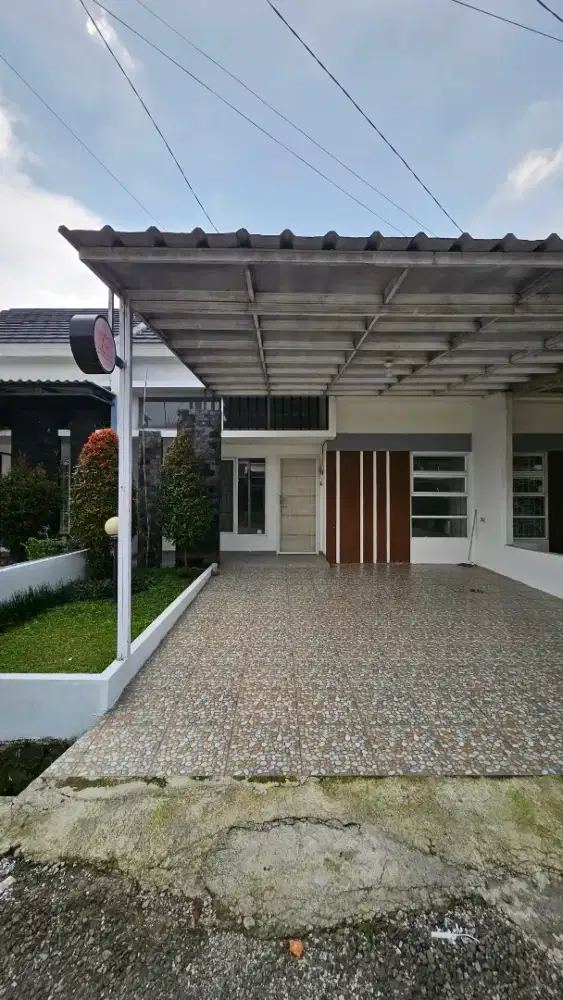 Jual rumah daerah Soreang, kabupaten bandung. Dekat pintu tol Soroja