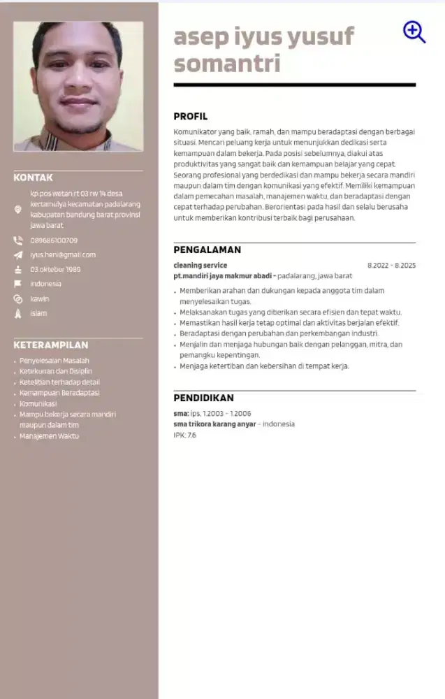 Mencari lowongan kerja sebagai cleaning service