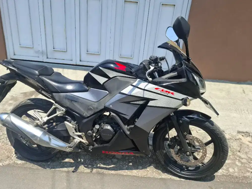 Honda CBR plat T Karawang