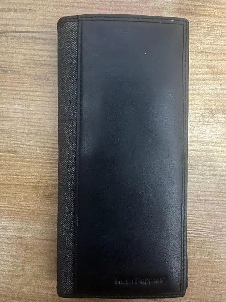 Dompet Original Hush Puppies Bahan Kulit Campur Bahan Jeans Mulus