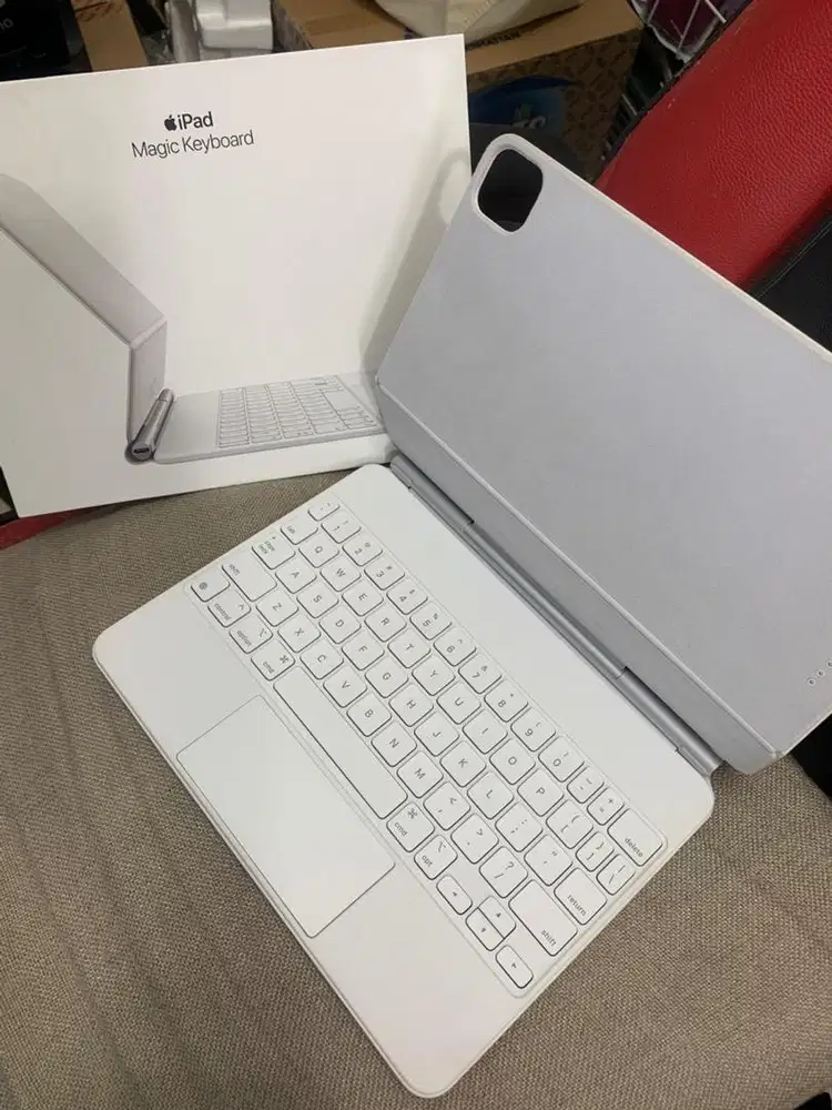 Magic keyboard 11 inci original apple