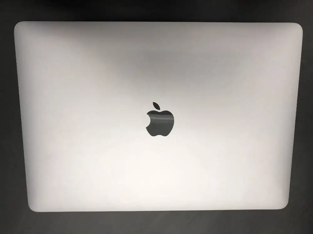 Macbook Air 2020 8/128Gb