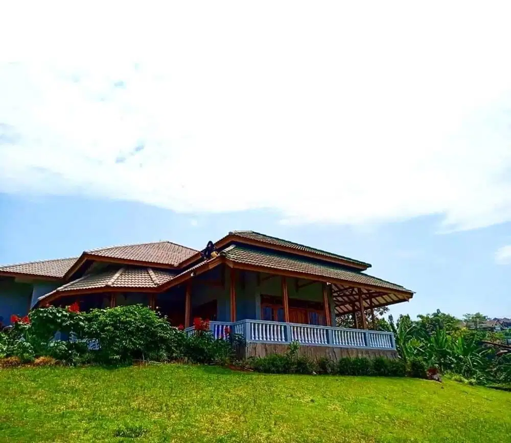 JUAL CEPAT VILLA MEGA MENDUNG PUNCAK, JAWA BARAT (NEGO)