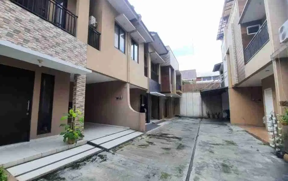 Rumah townhouse siaga Pejaten Pasar minggu KT 3+1 85jt/thn