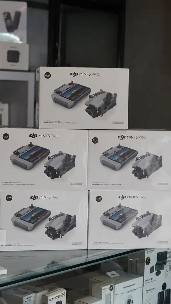 DJI Mini 5 Pro - 1-Inch Large CMOS Camera - Combo Plus (RC 2)