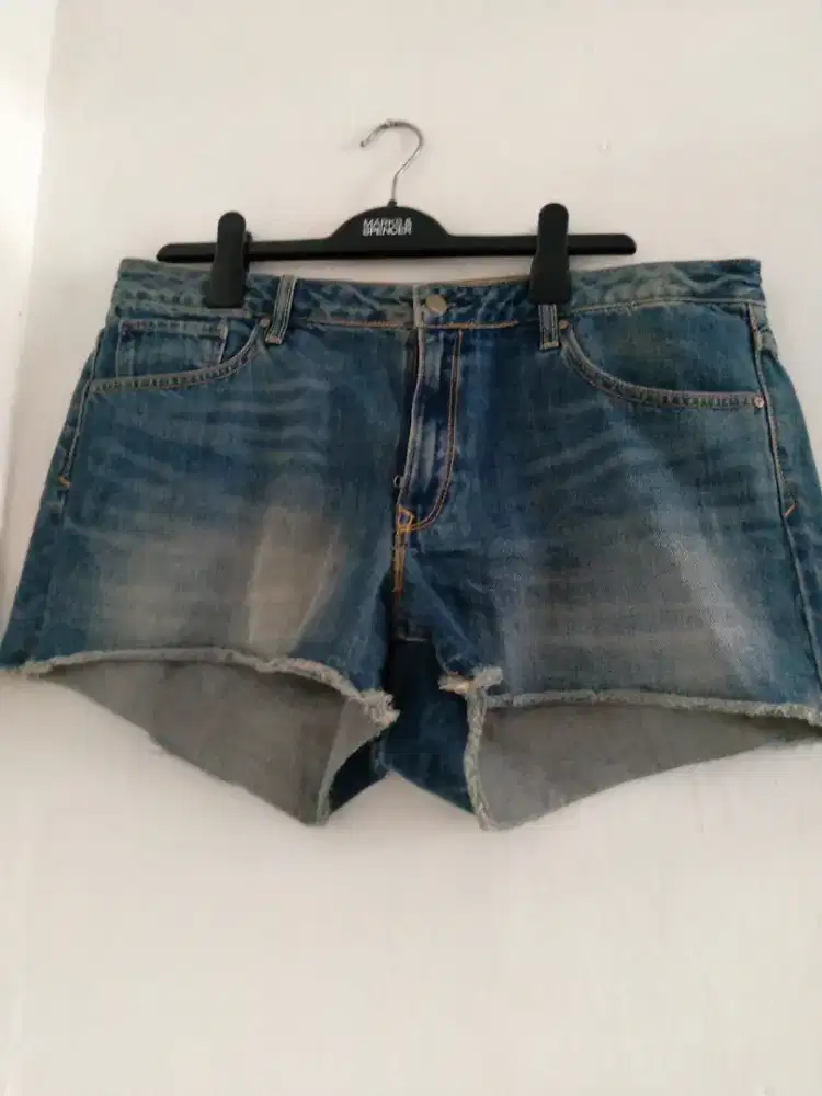 Dijual peloved Hotpants /Celana pemdek jeans brand 1969
