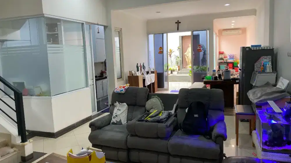 PIK Dijual Cepat Rumah Katamaran Indah Hadap Utara