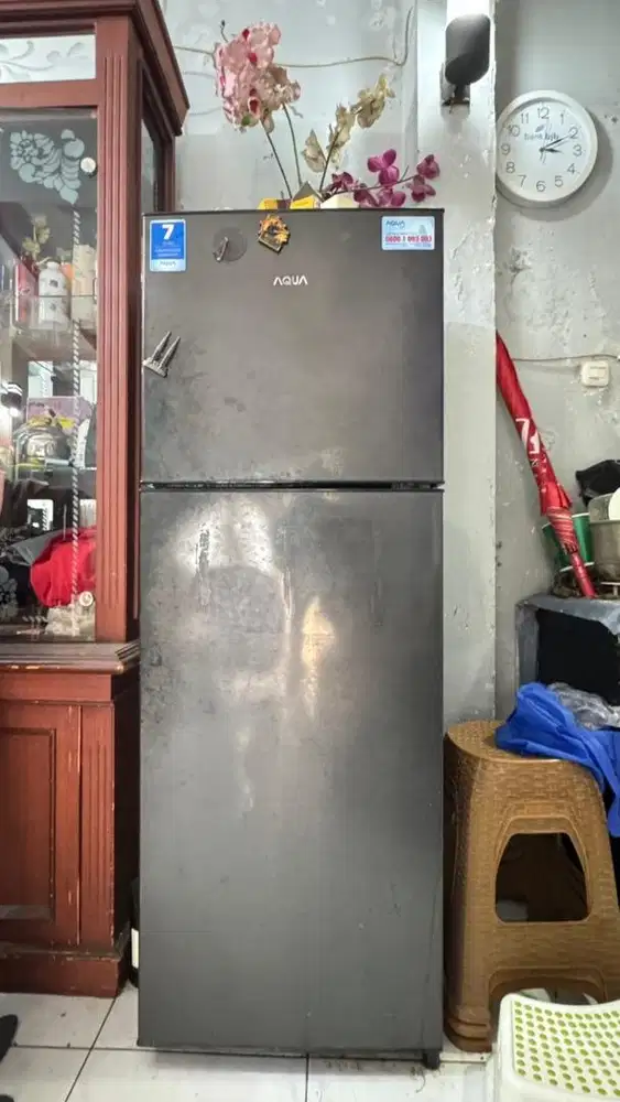 Jual Kulkas Aqua second