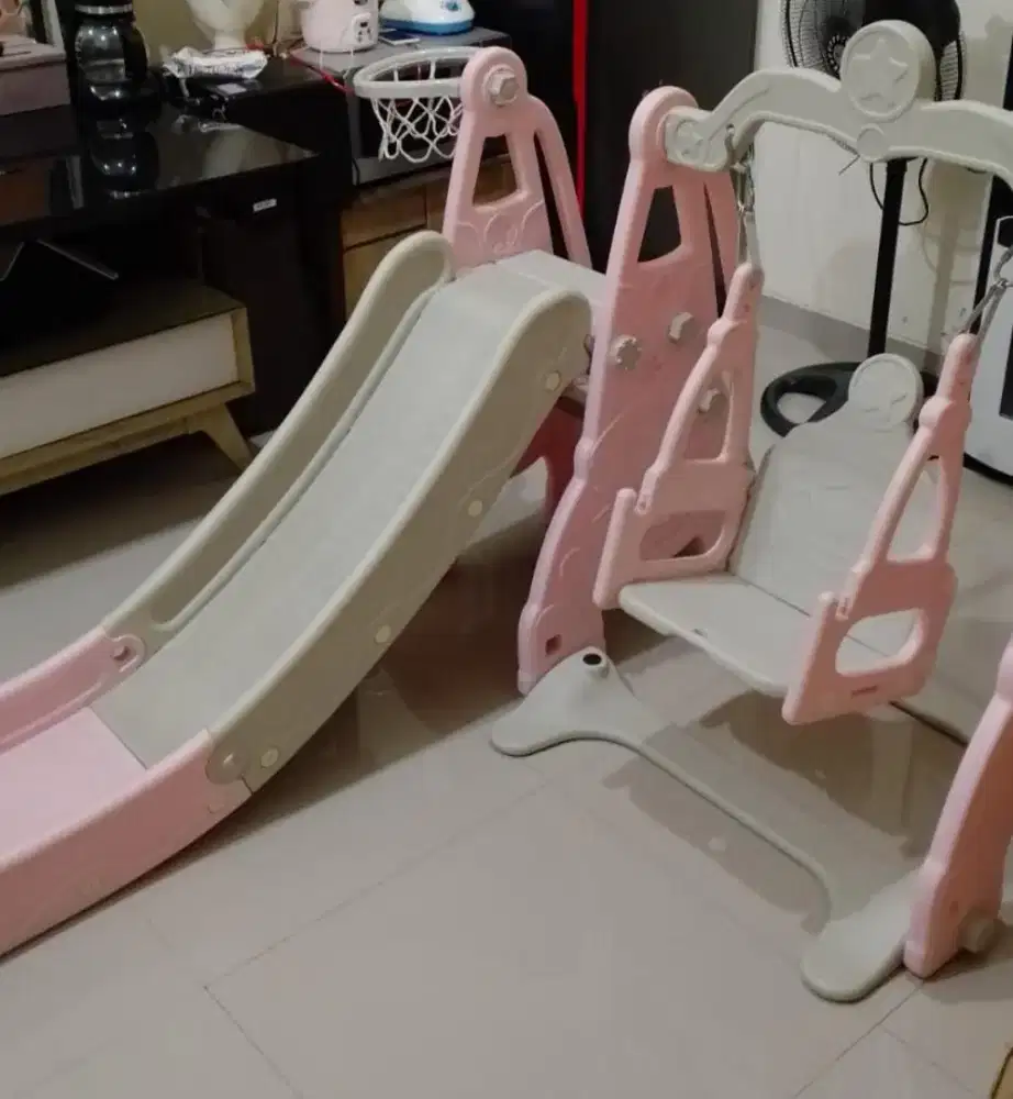 Preloved mainan seluncuran dan ayunan anak