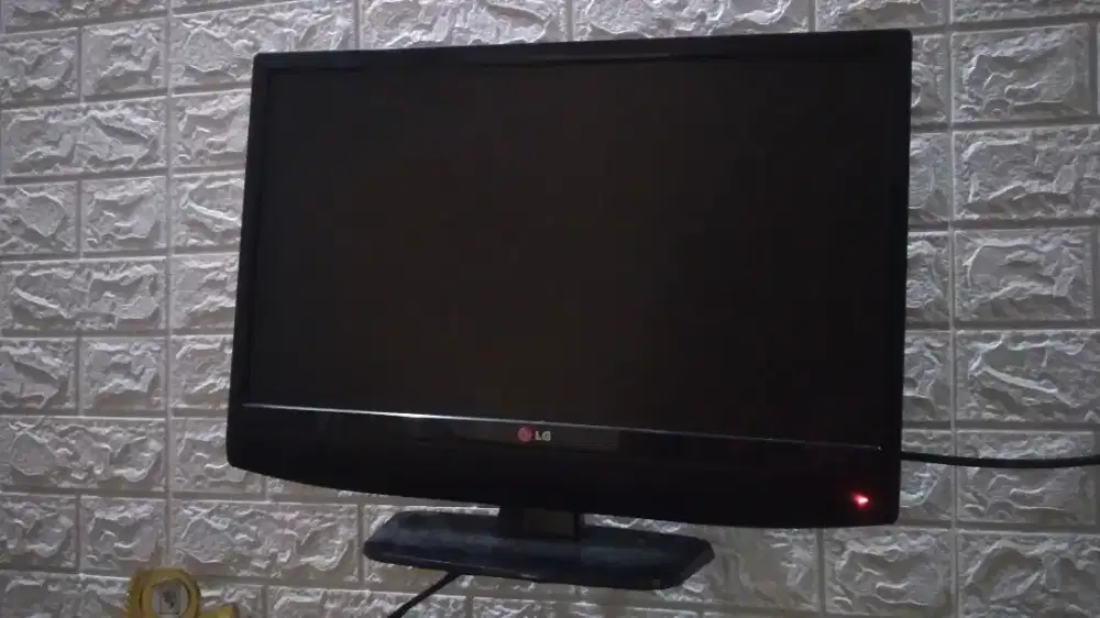 LG 24inch LCD TV