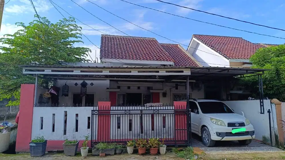 DIJUAL RUMAH STRATEGIS DI TENGAH KOTA MURAH GRANDHILL 8
