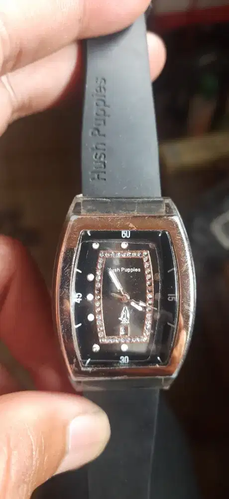 Jam tangan Wanita