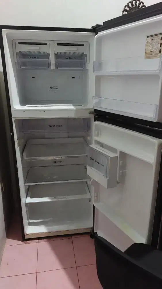 KULKAS SAMSUNG 2 PINTU 363 Liter