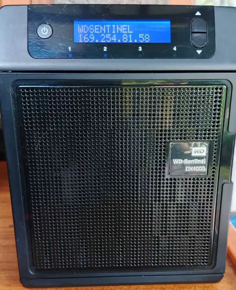 WD Sentinel DX4000 small office storage server