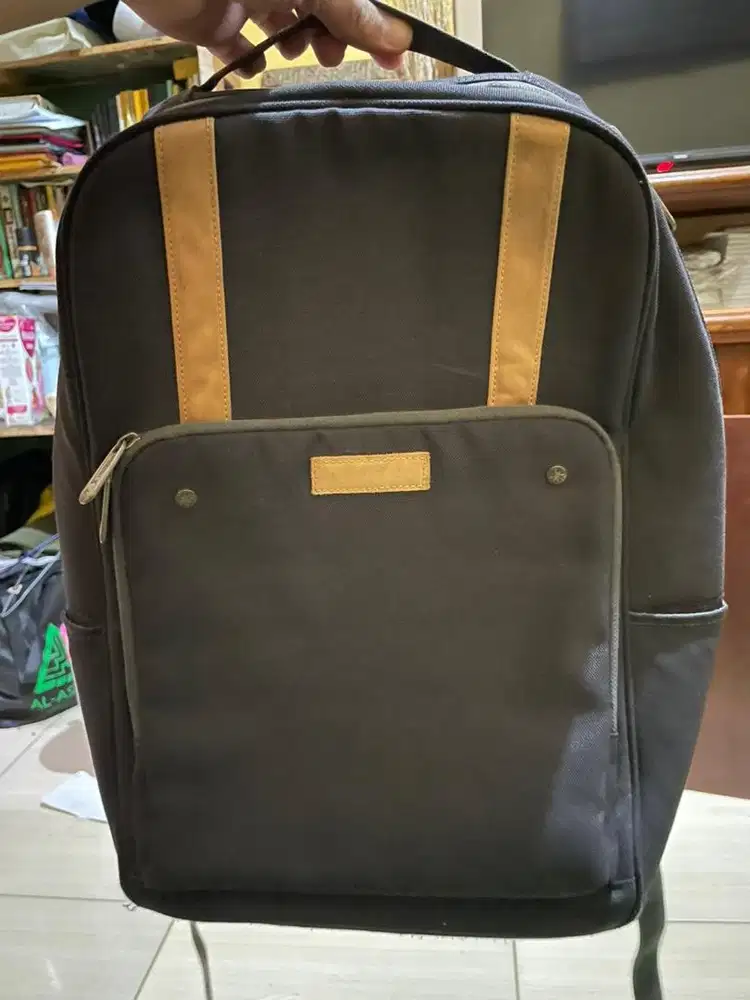 Tas NatGeo (kantor, kuliah, kerja)