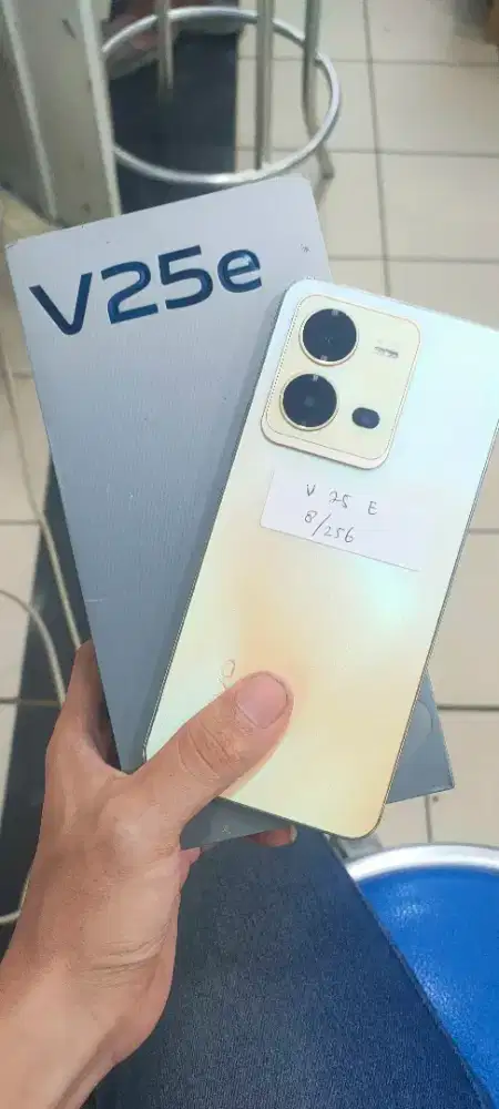 Vivo v25e 8/256