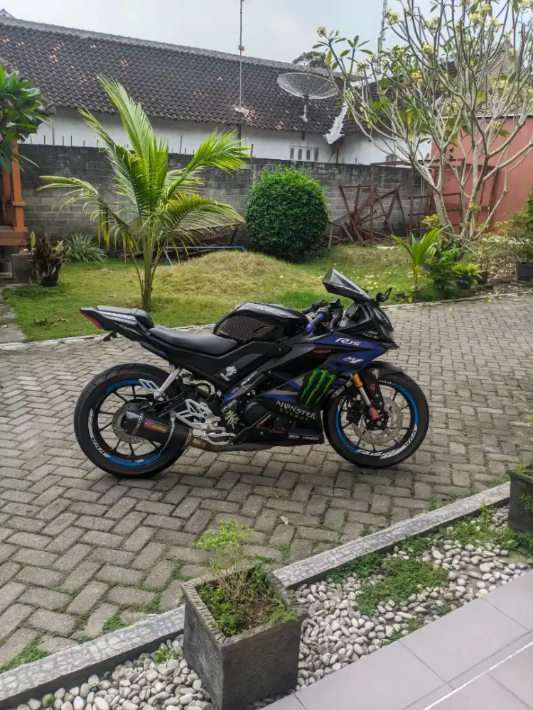 Yamaha R15 V3 2021 jual cepat