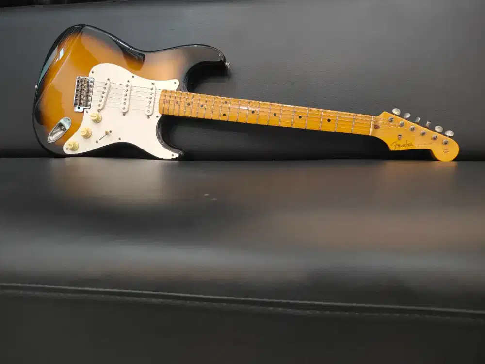 Fender Stratocaster Japan