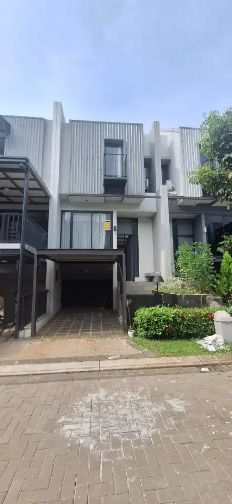 Imajihaus Greenwich BSD City