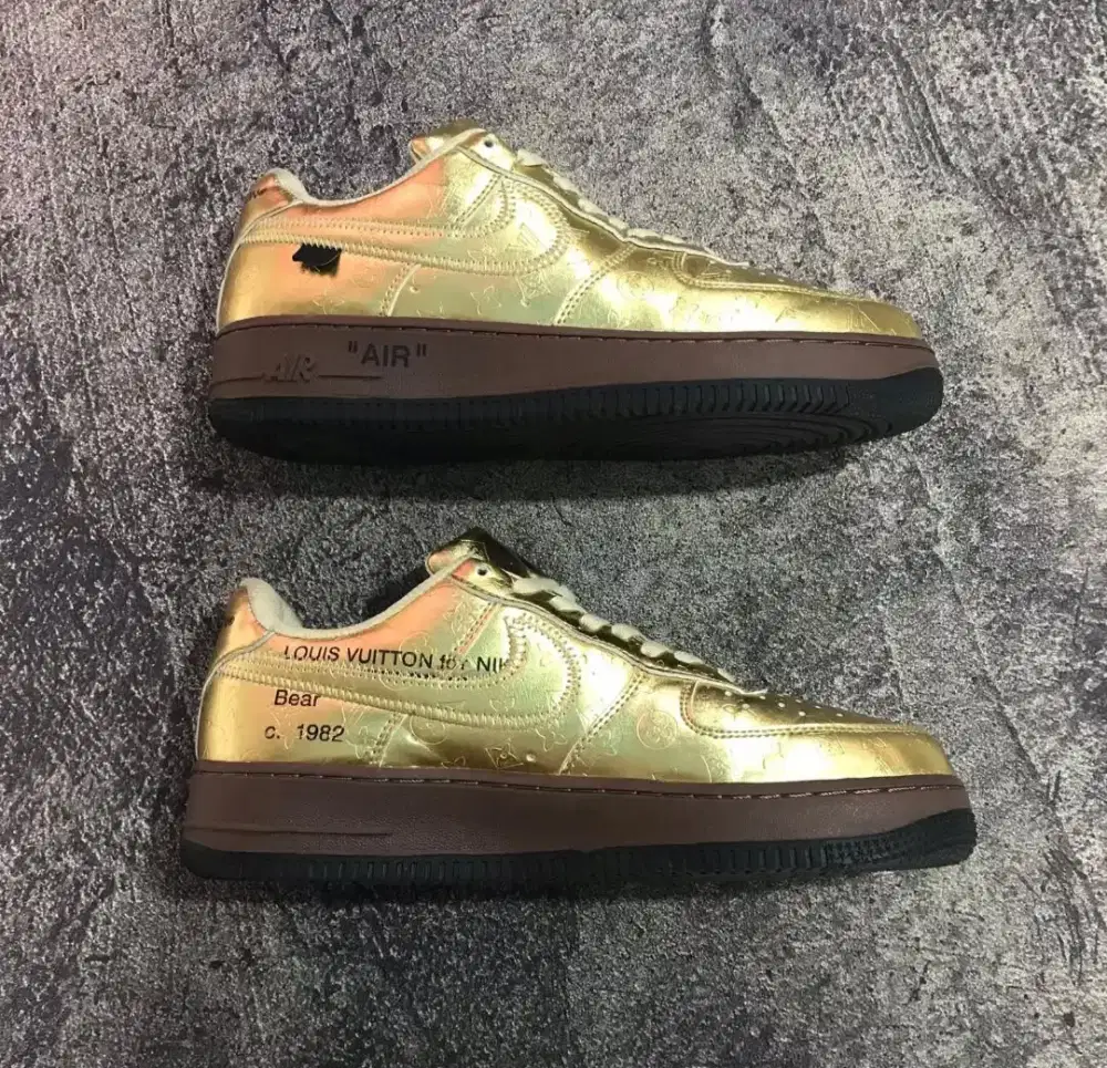 Louis Vuitton x Nike Air Force 1 Low 'Metallic Gold'