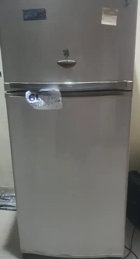 Kulkas 2 pintu sharp 520liter