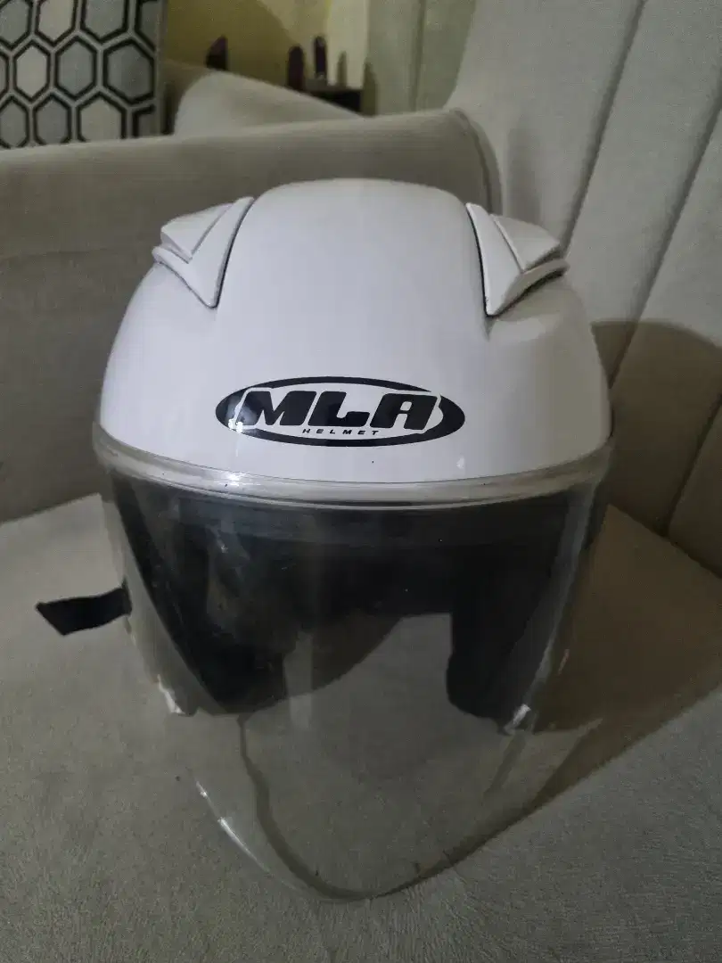 Helm J5 MLA buu