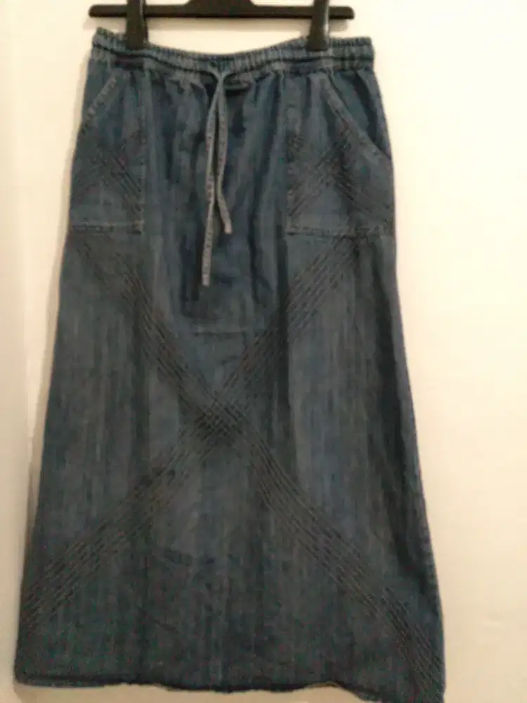 Dijual preloved Rok Jeans/ Denim