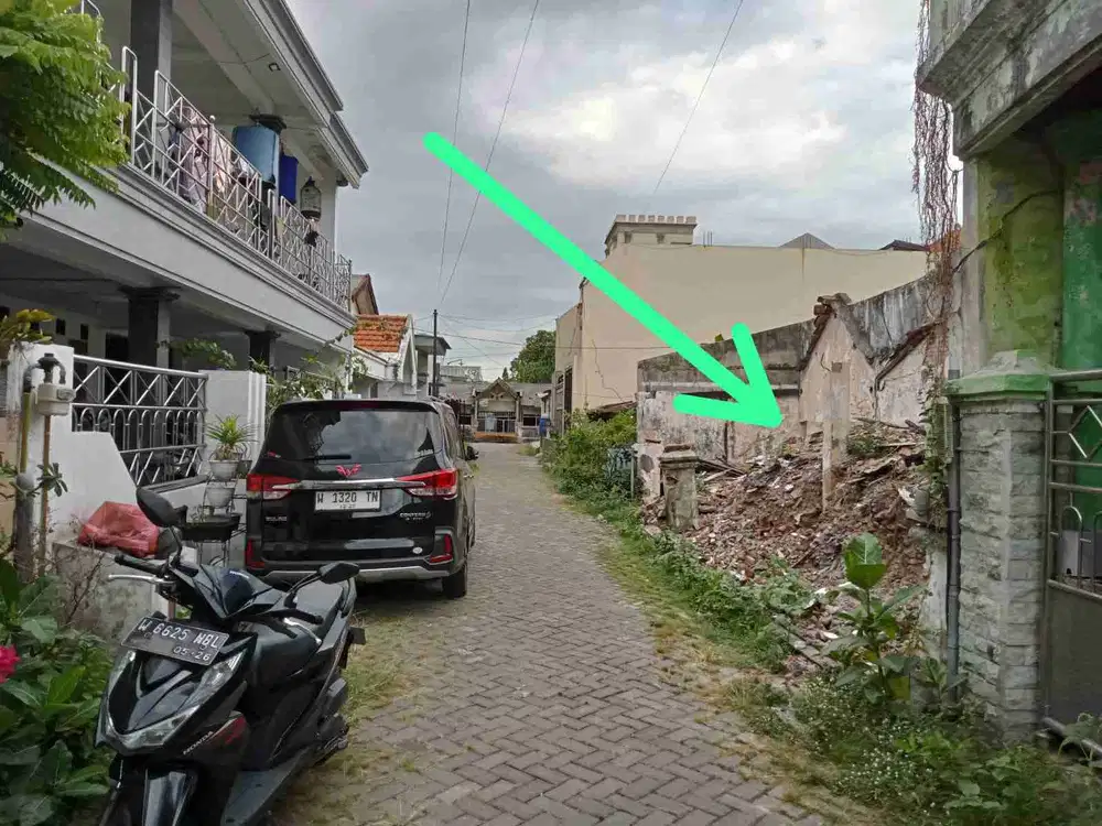 Lahan usaha luas 160 m2 harga 550 juta di Tropodo, Waru, Sidoarjo