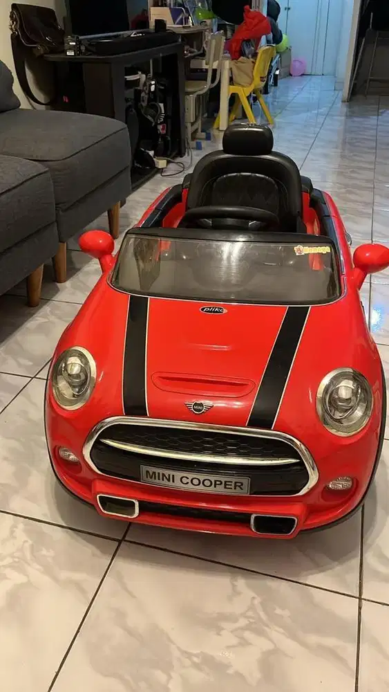 Mobil aki anak merk Pliko - Mini Cooper Red