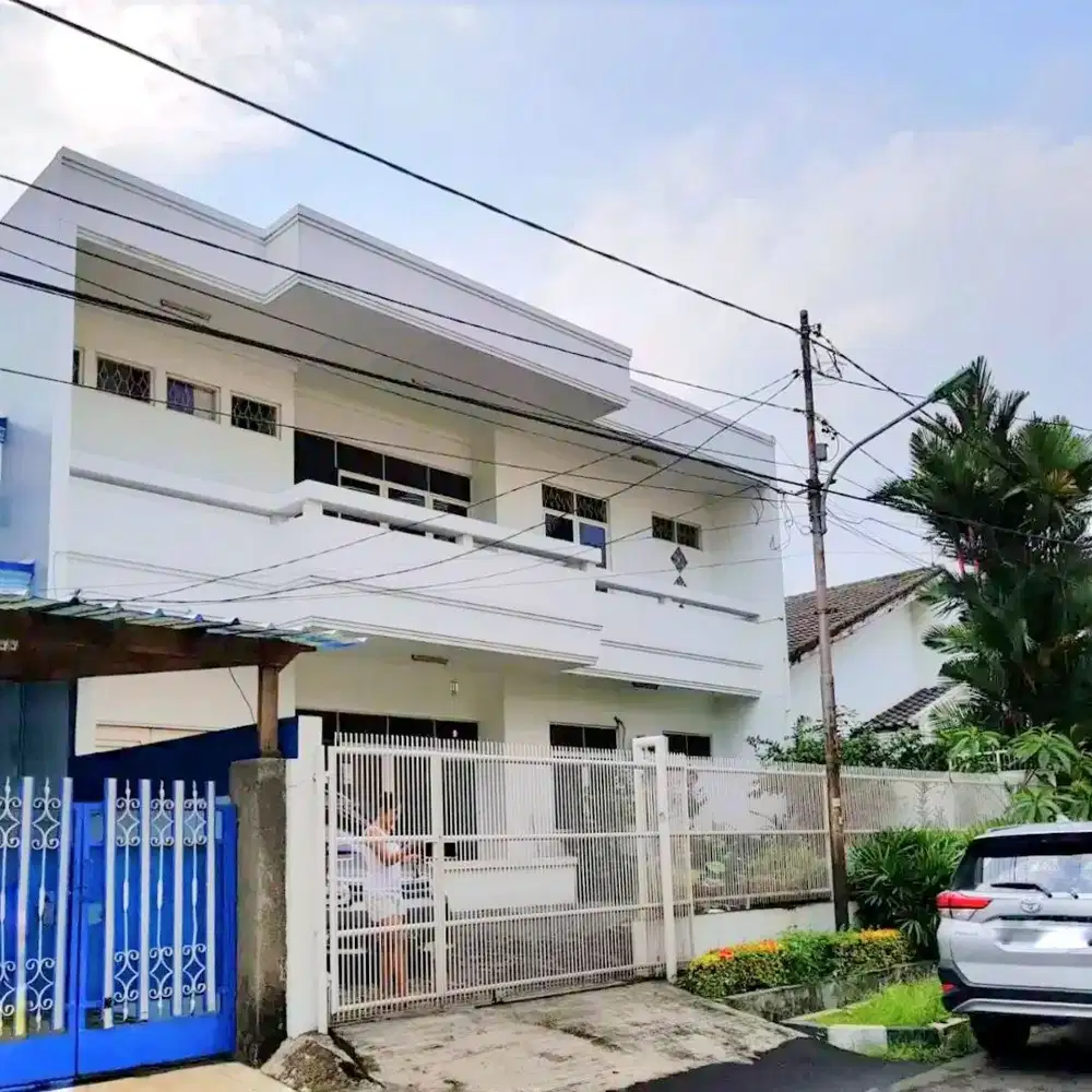 NEGO! Bebas Banjir, Dalam Komplek. Rumah Dijual Kebon Jeruk