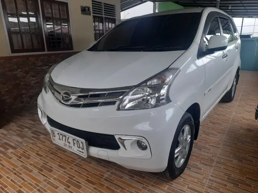 Xenia R 2014 MT