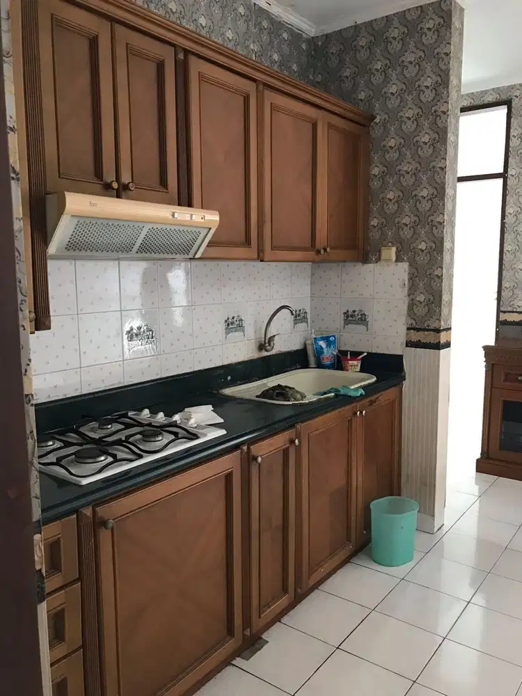 DIJUAL CEPAT 3BR APARTEMEN GRAHA CEMPAKA MAS LUAS 94M