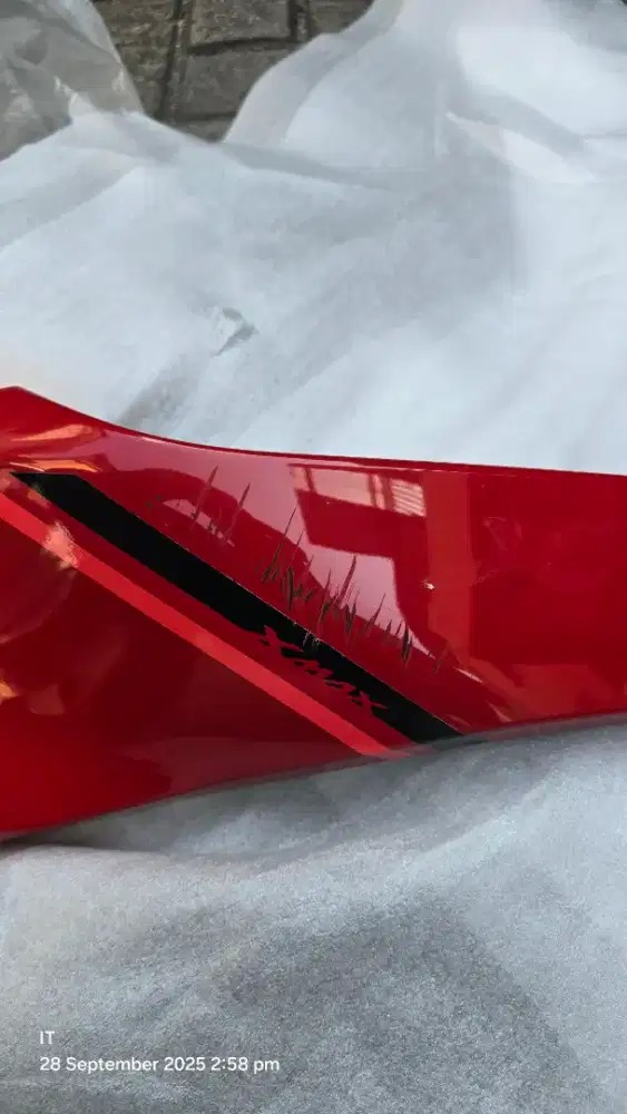 Body samping kiri xmax connected 2023