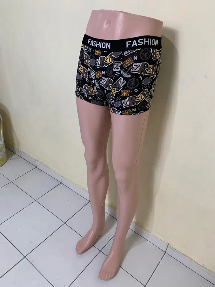 Manekin kaki pria kulit plat besi