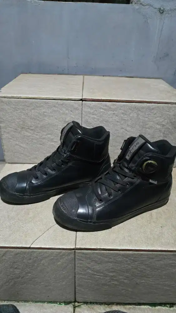 Sepatu motor/RS Taichi RSS011 Dyrmaster Fit Hoop Shoes - All

Black