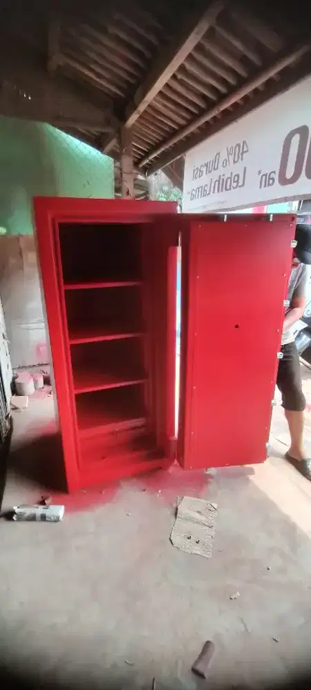 Jual beli brankas, servis brankas, pindah brankas, relokasi brankas