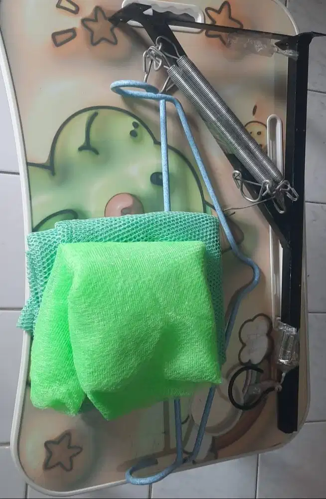 1 set Ayunan bayi Gantung (Besi penyangga, Per 2 pcs dan kelambu/ kain