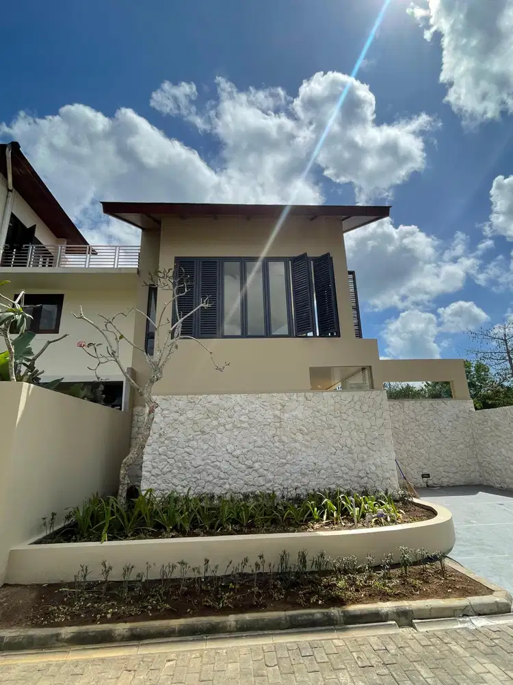 Dijual Villa 3 Bed Rooms Di Tengah Area Villa Elite Di Jimbaran