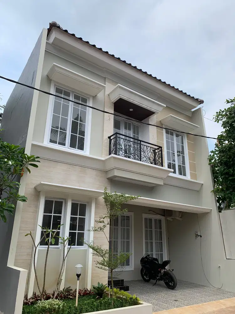 Rumah Mewah Siap Huni Dekat Pintu Toll Krukut  Akses 2 Mobil