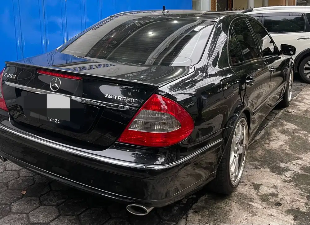Mercedes-Benz E280 2008 Bensin