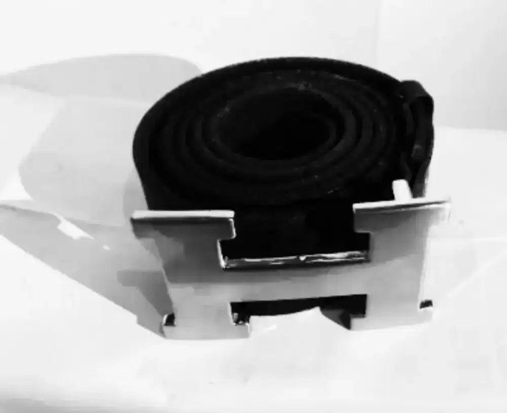 Tali Pinggang
HERMES
Paris Made In Franch