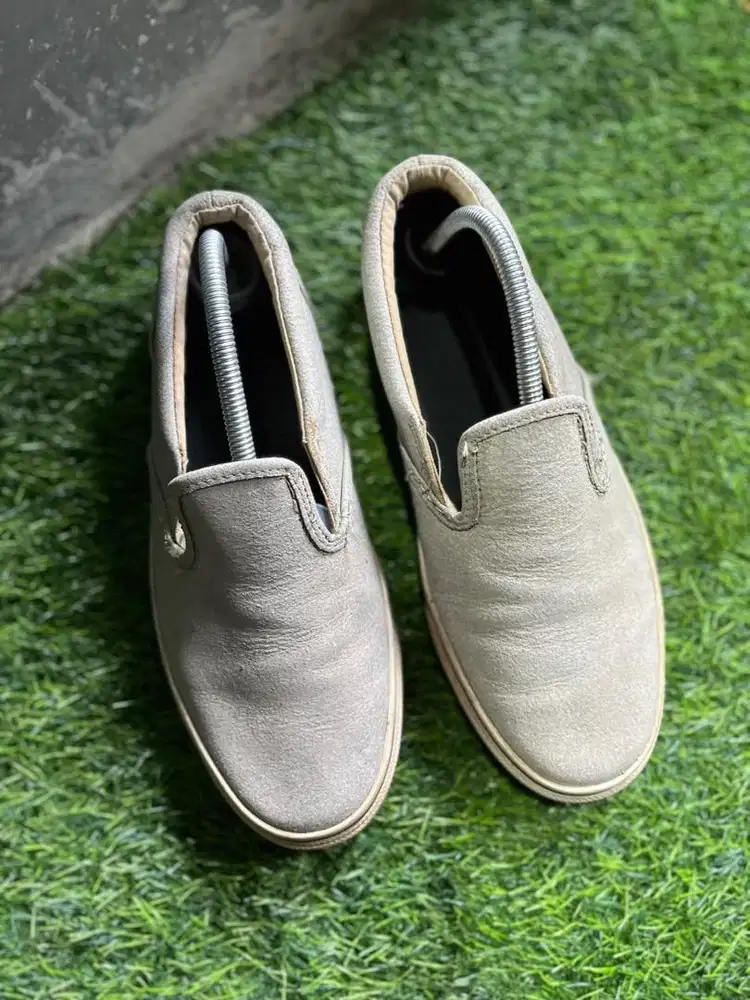 Di jual cepat sepatu sperry size 8.5 original