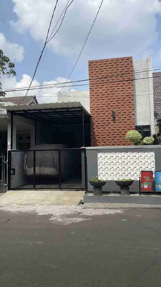 Dijual rumah siap huni industrial keren di galaxy dpn taman bebas banjir