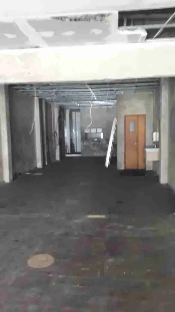 Disewakan Ruko lokasi strategis di Hayam Wuruk Jakarta Pusat