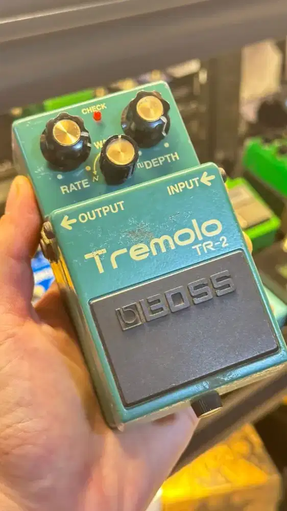 Efek Boss TR2 Tremolo Gitar Pedal Bass not Alt Boss Joyo MXR Fender