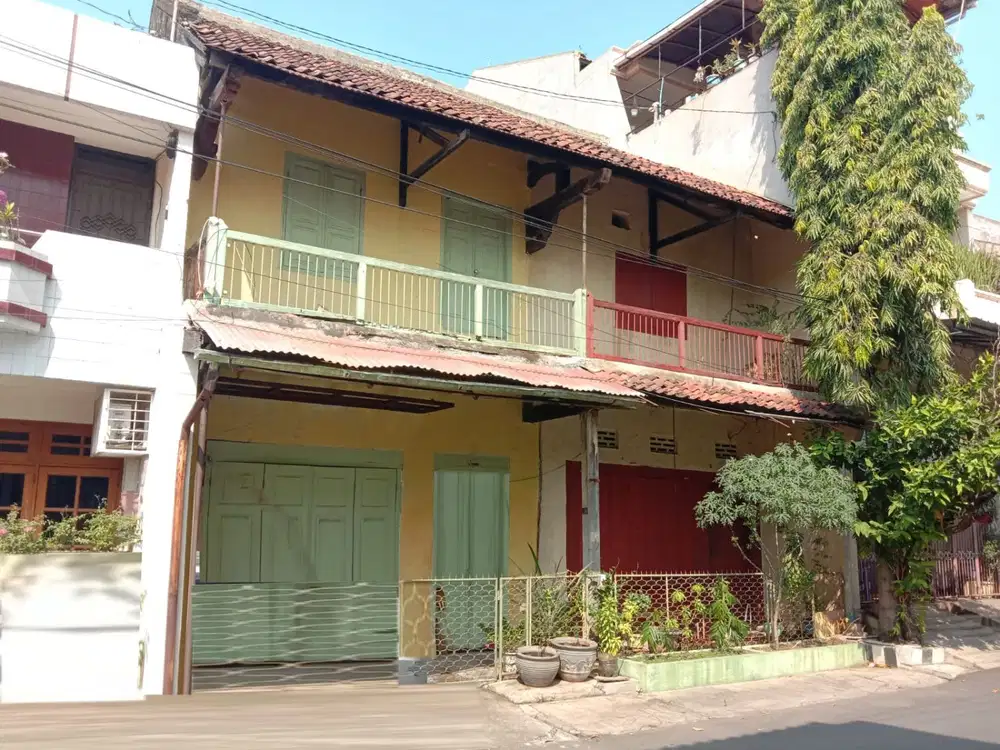 Dijual Ruko 2 Lantai Tengah Kota pusat wisata Gang Gambiran Semarang