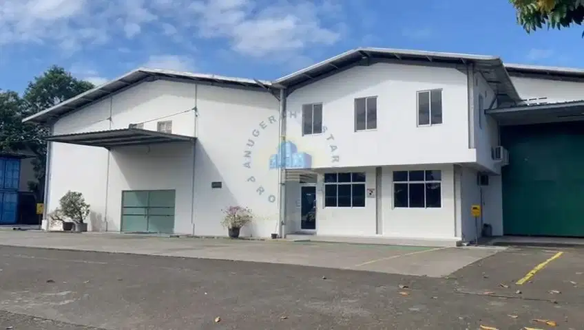 Dijual pabrik di curug tangerang akses container 40 feet