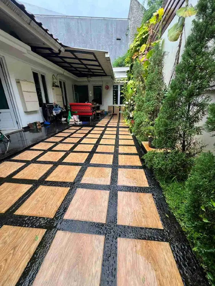 Rumah Secondary Dijual, posisi hoky ngantong dalam cluster Graha Teras Rangkapan jaya, Pancoran Mas, Kota Depok