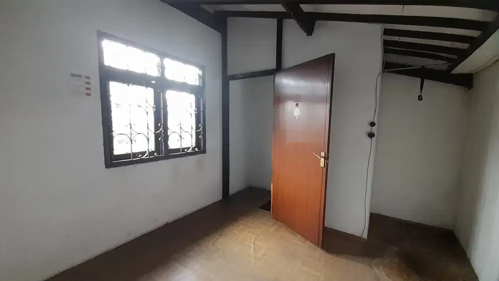 Dijual Rumah di Kembar Indah Hitung Tanah